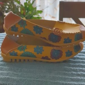 Never worn flowered shoes. Size 7
